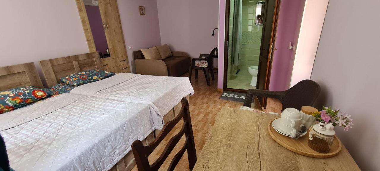 Guest House Panda Kutaisi Exterior foto