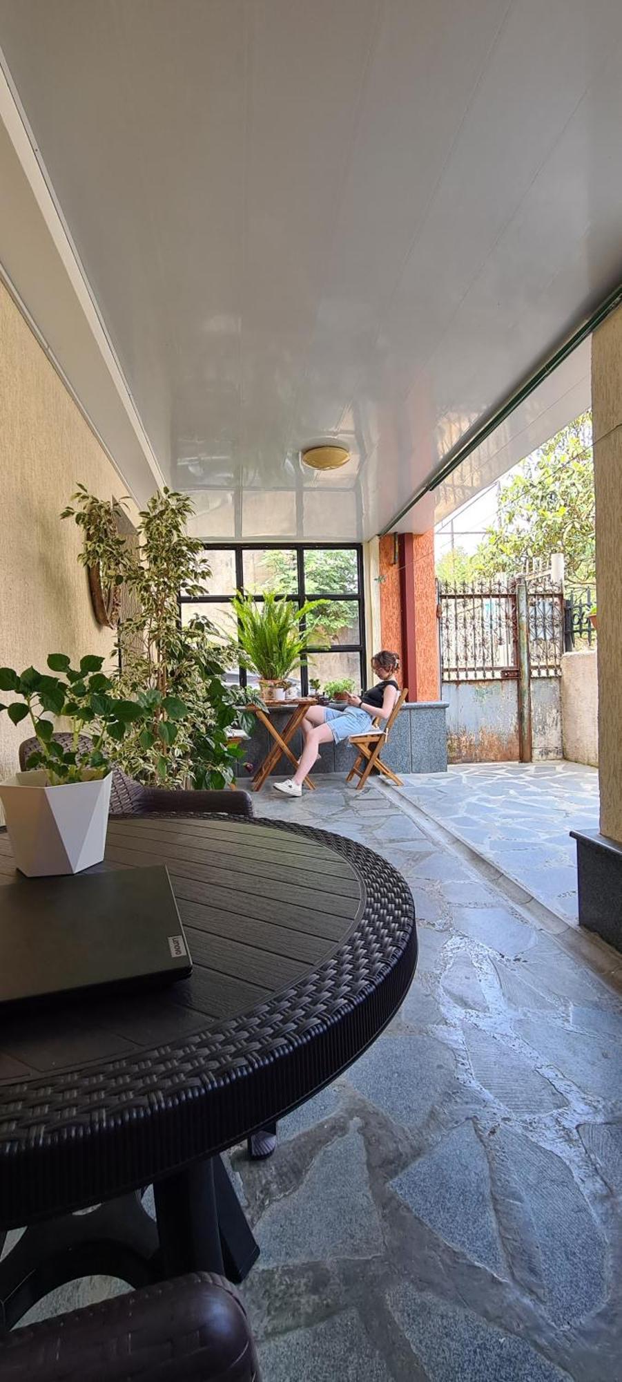 Guest House Panda Kutaisi Exterior foto